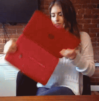 王者|搞笑GIF趣图:她曾经是个王者,后来