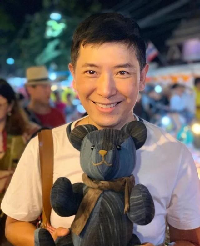 前半生|鲜有绯闻的戴军,是怎样的前半生让他至今未婚?