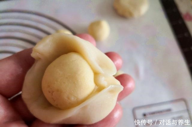 骗局|它被称为十大美食“骗局”之一,香甜酥软惹人爱,现在制作正当时