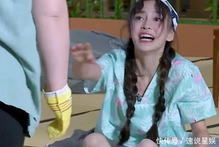 拔腿|跑男郑恺拔腿毛时,baby为啥害怕看清她的腿,黑粉笑出鹅叫