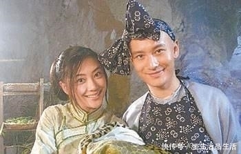 魅力|恋上向佐沉迷孙耀斌的应采儿,究竟有怎样的魅力,能让陈小春着迷