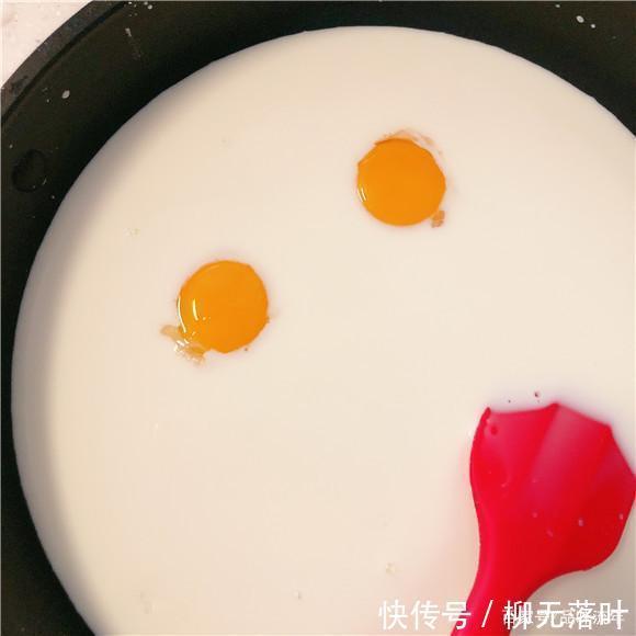 牛奶|高钙小甜品，多加一物，奶香浓郁，女儿隔三差五的要我做来吃！