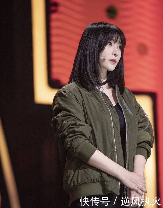  包袱|【看戏】加盟《笑起来真好看》放飞自我 柳岩称演喜剧完全没包袱